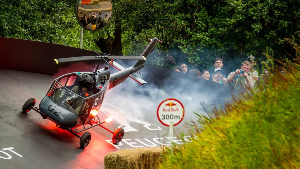 Red Bull Trolley Derby (11)