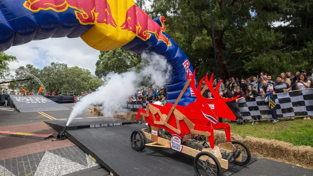 Red Bull Trolley Derby (8)